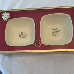 Lenox Holiday Dipping Bowls, Set of 2. Cream and Green